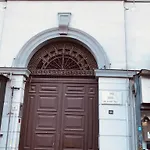Gate 4*