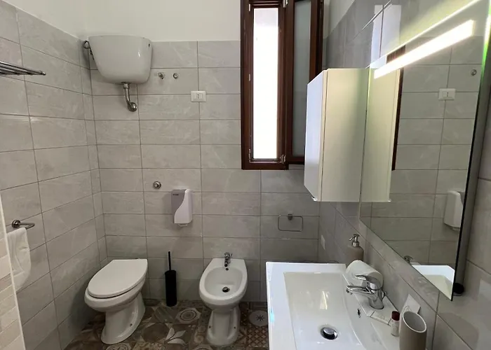 Gate לינה וארוחת בוקר נאפולי