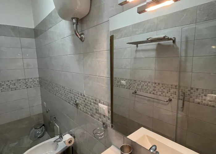 Gate 4* Неаполь